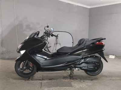 Yamaha Majesty 250