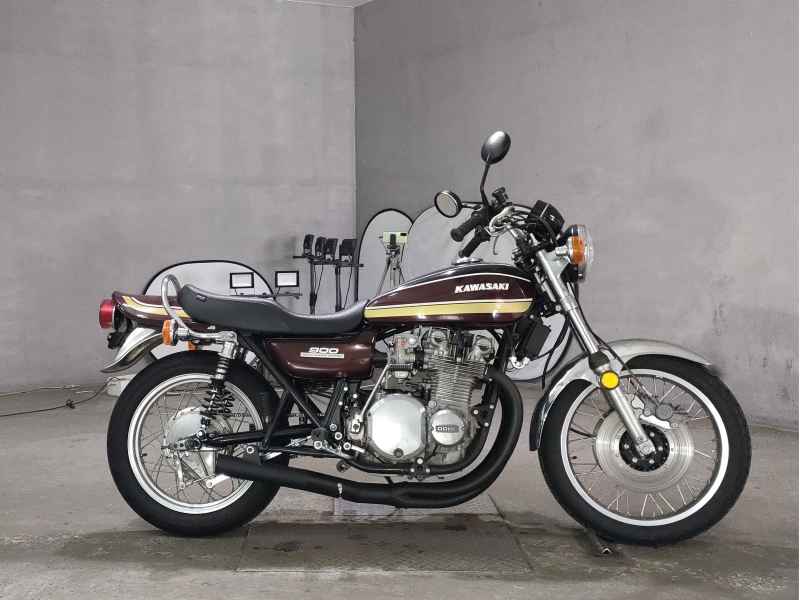 Kawasaki Z1 900 Super Four 2023