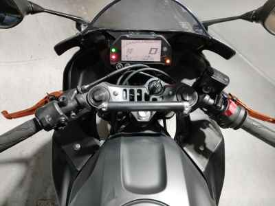 Yamaha YZF-R25
