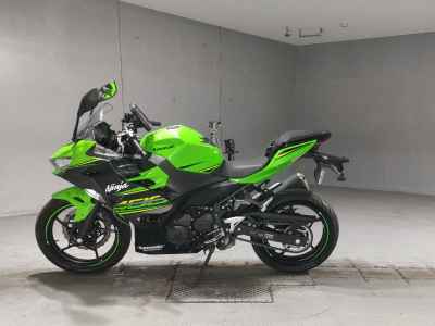 Kawasaki Ninja 400 2018