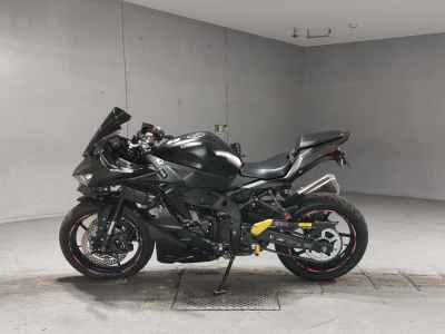 Kawasaki Ninja ZX-4R SE 2023