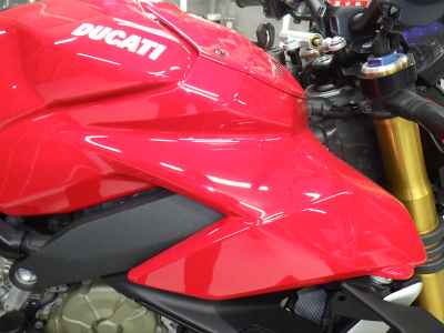 Ducati Streetfighter V4S 2020