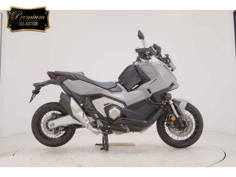 Honda X-Adv 750 2025