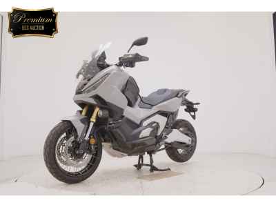 Honda X-Adv 750 2025
