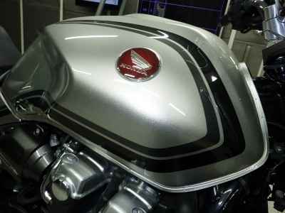Honda CB1300SF 2021