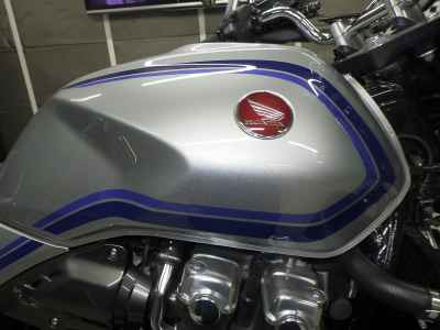 Honda CB1300SF 2023