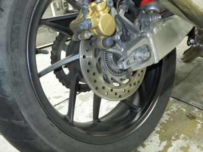 Honda CB400 Super Boldor 2015