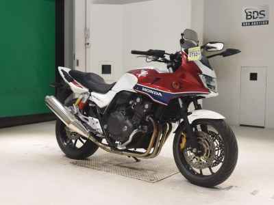 Honda CB400 Super Boldor 2015