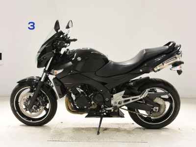 Suzuki GSR400 2012