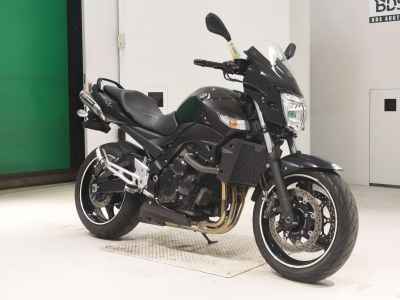 Suzuki GSR400 2012