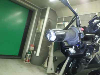 Suzuki GSR400 2012
