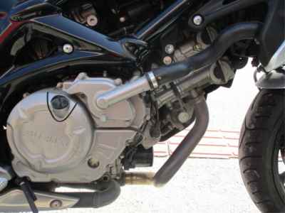 Suzuki Gladius SFV400 2012