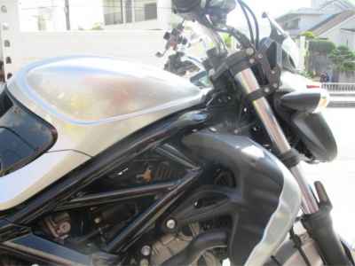 Suzuki Gladius SFV400 2012