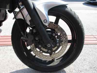 Suzuki Gladius SFV400 2012