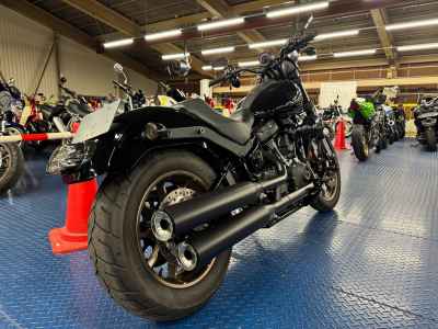 Harley-Davidson FXLRS 2024