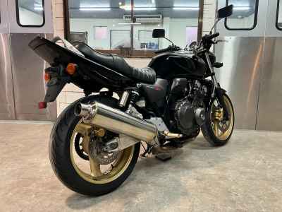 Honda CB400SF 2011