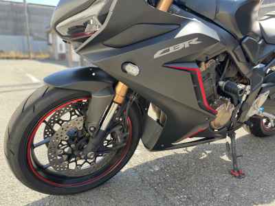 Honda CBR650R 2019