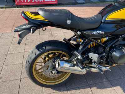 Kawasaki Z900RS SE 2023