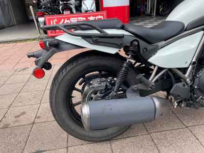 Kawasaki Eliminator 400 2023