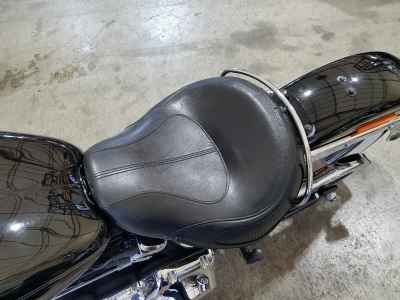 Harley-Davidson FLSTN1580 2011