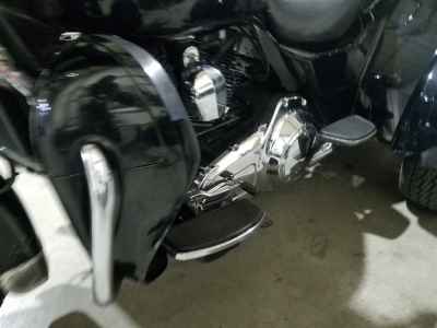 Harley-Davidson Electra Glide FLHTCU1690 Trike 2014