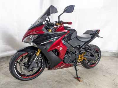 Suzuki GSX-S1000F 2017