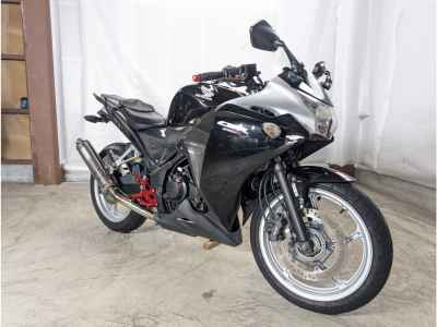 Honda CBR250R 2011