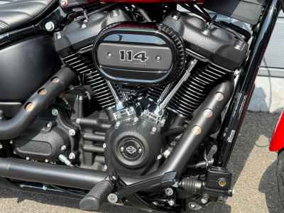 Harley-Davidson Street Bob FXBB1750 2024