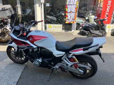 Honda CB1300 Super Boldor 2016