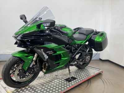 Kawasaki Ninja H2 SX 2018