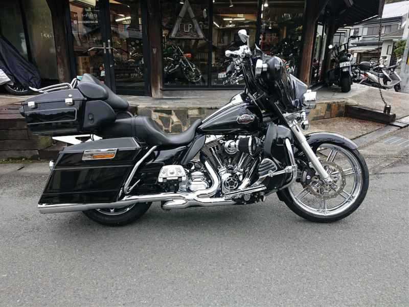 Harley-Davidson Electra Glide FLHTCU1340 Sidecar 2011