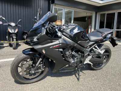 Honda CBR650R 2024