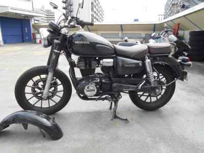 Honda GB350C 2024