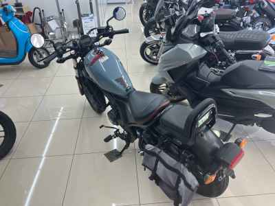 Honda XJR400 2019