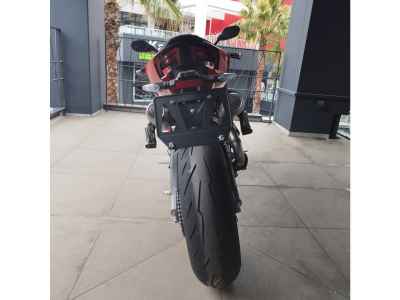 Ducati Panigale V2 2025