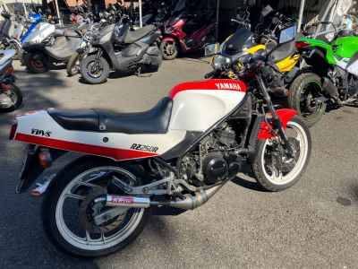 Yamaha RZ250R