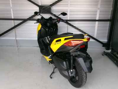 Yamaha XMAX 250