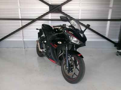Yamaha YZF-R25 2018