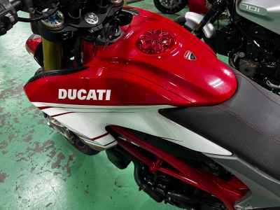 Ducati Hypermotard 939 SP 2016