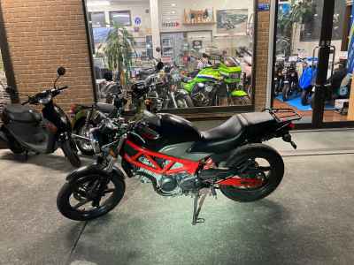 Honda VTR250 2011