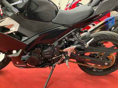 Kawasaki Ninja 400 2021