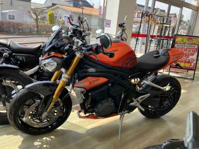 Triumph Speed Triple R 2022