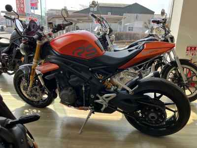 Triumph Speed Triple R 2022