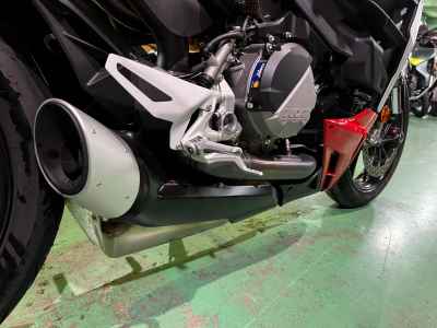 Ducati Streetfighter V2 2023