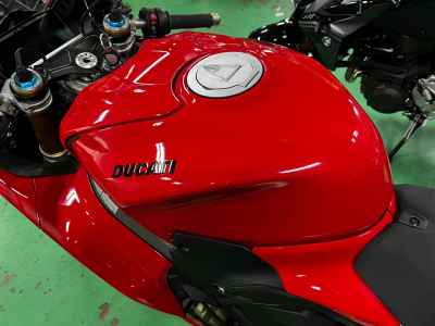 Ducati Panigale V4S 2025