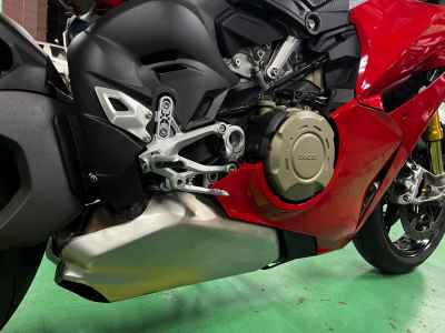 Ducati Panigale V4S 2025