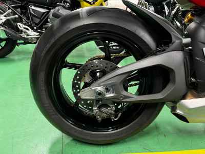 Ducati Panigale V4S 2025