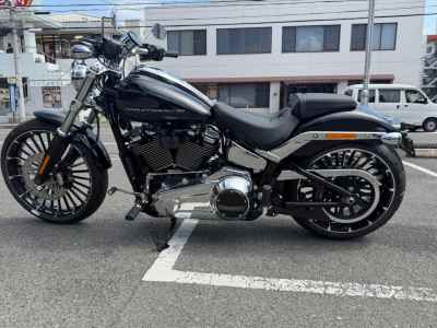 Harley-Davidson Breakout FXBR1920 2026