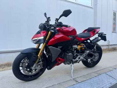 Ducati Streetfighter V2S 2026