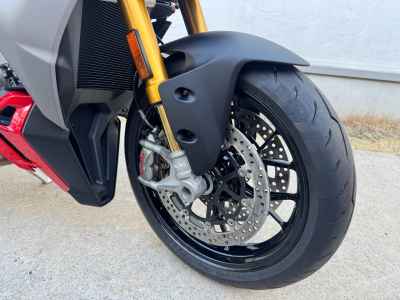 Ducati Streetfighter V2S 2026